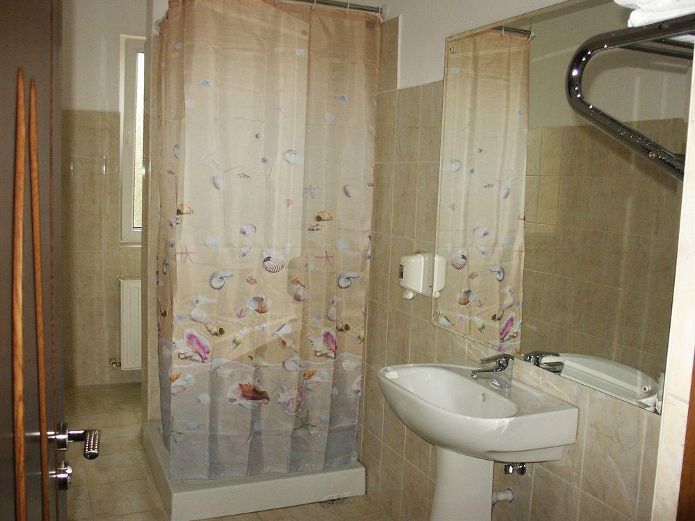 Hotel Astra Braşov Eksteriør bilde